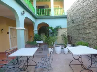 Hotel E la Calesa