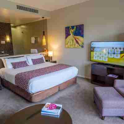 Chateau Elan at The Vintage Rooms