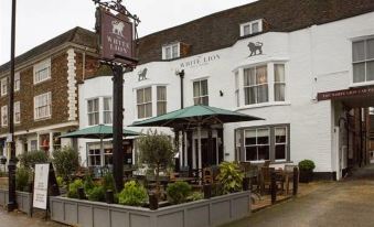 The White Lion Hotel