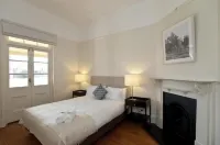 Cockatoo Island Accommodation Các khách sạn ở Woolwich