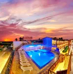 Rede Andrade Jeri Hotel - Pools