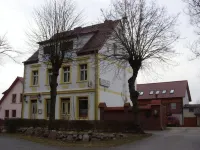 Gasthof Bergquelle Hôtels à : Wandlitz