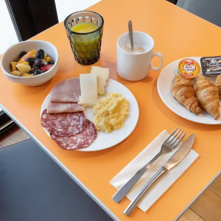 Holiday Inn Express MARSEILLE AIRPORT by IHG