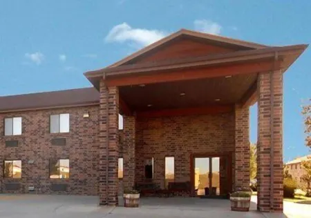 Econo Lodge Отели в г. Файерстон