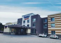 Fairfield Inn & Suites Barrie Hotels near Aerie Store