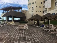 Cancun Plaza Condo Apartment