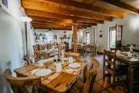 The Village Lodge Hotels in Stormsrivier