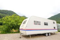 Yeongwol Vacation Garden Caravan Hotel a Yeongwol-gun