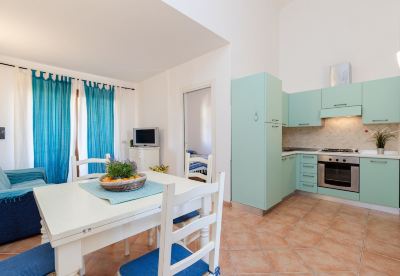 Family Apartment, Multiple Beds (Il Borgo Ben 700Mt From The Beach)