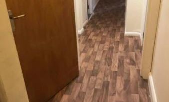 Clarendon Lodge - accommodation only - Housity