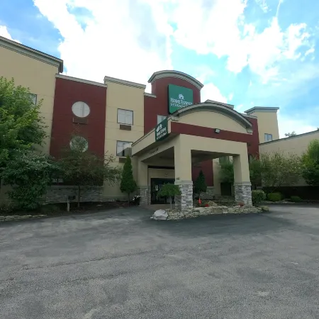 HomeTowne Studios & Suites Washington