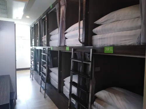 Walking Street Hostel by New Wave - Adults Only