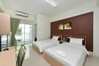 B32 Apartment Hotels in Samut Prakan