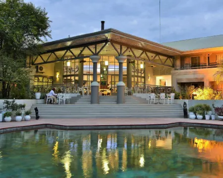 Cresta Lodge Harare Hotels in Harare