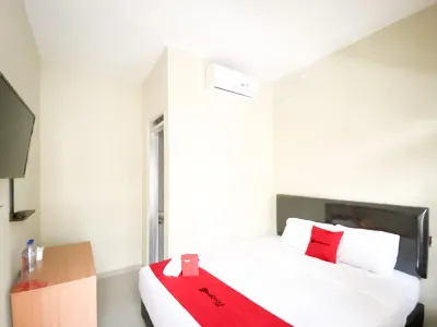 RedDoorz at Simpang Borobudur Hotell i Mojolangu