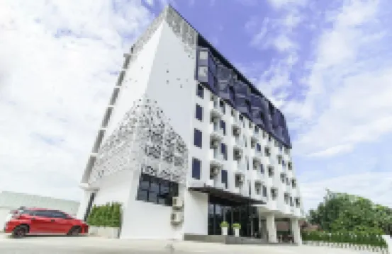 SR大飯店 Wat Muang Sat Luang附近的飯店