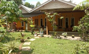 Farel Homestay Kawahijen