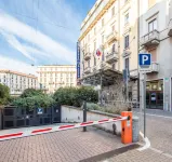 UNA Hotels Galles Milano - parking