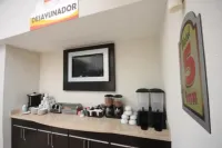 Hotel 5 Inn - 3-Star