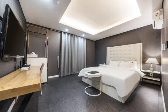 Hotel Cullinan DaeChi