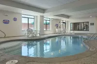 كومفرت إن آند سويتس فريسكو إيست - ماكيني - جاكوزي