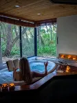 William Bay Cottages - Hot Tub