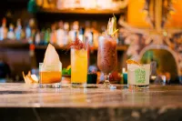 Generator Miami - bar