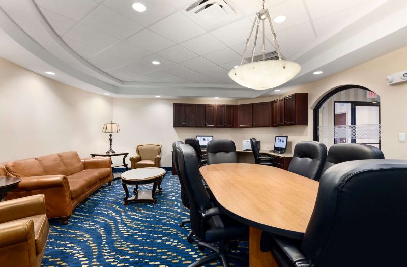 Hampton Inn Watertown photo 4