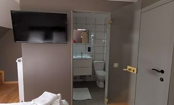 Familyhotel - Housity
