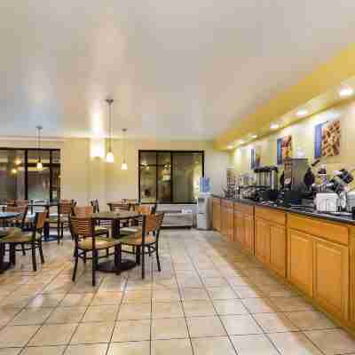 Best Western Braddock Inn Dining/Meeting Rooms