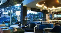 Regantris Surabaya - bar