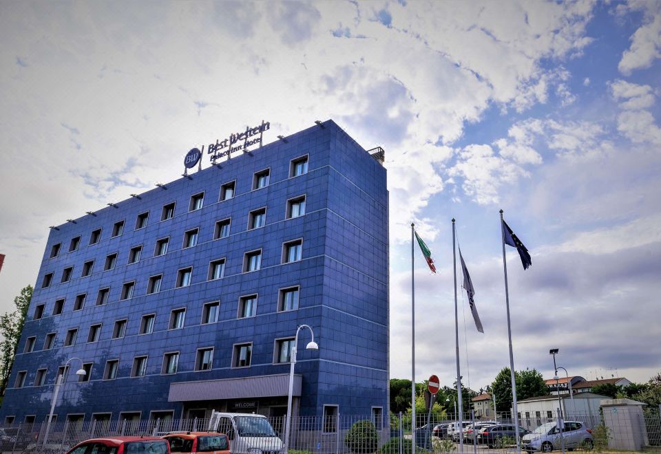 Best Western Hotel Palace InnOver view