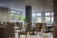 Athlos Hotel Hotels near EMISIA SA