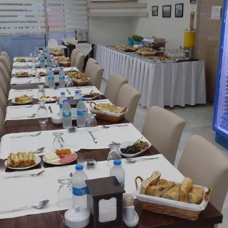 Udi Hotel