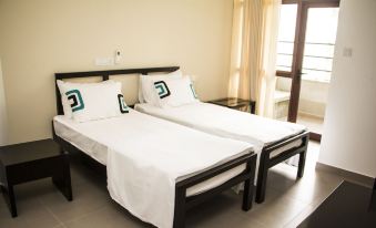 Saninro Hotel - Ragama