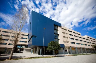 Villa Alojamiento y Congresos - Villa Universitaria Hotels in 