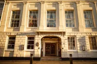 Best Western Lichfield City Centre the George Hotel - С парковкой
