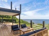 "Thormoth" - 200m from the Sea