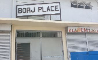 Borj Place