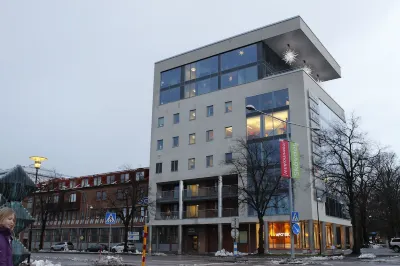 Hotell Skövde Hotel berhampiran Helensparken