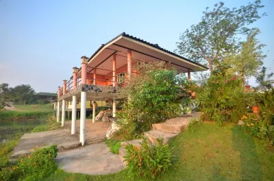 Kratommaiphuwaree Hotels near Lum Chiang Sa Reservoir