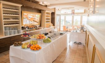 Gallery Hotel Recanati