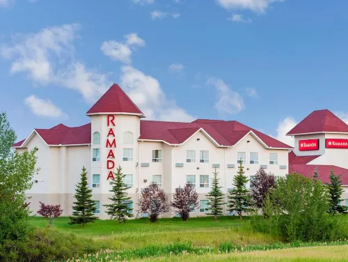 Quality Inn & Suites Edmonton International Airport Hotels in Nisku