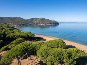 Luxury House in Populonia above the Sea