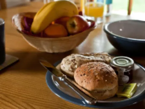 Dovestays Hotels in Newark