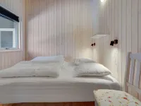 "Westman" - 200m from the Sea