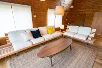 Cottage Coliberty Hotels in Anan