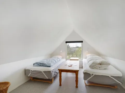 "Femija" - 500m to the Fjord