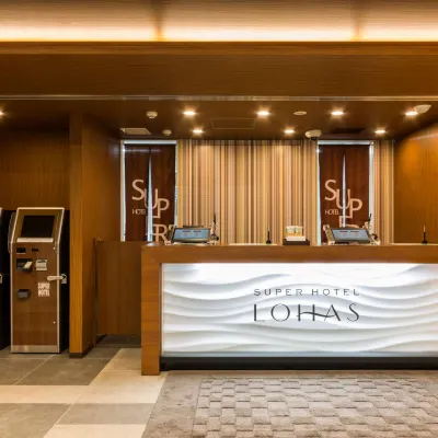 Super Hotel Premier Hakataeki Hotels near Mizuho Park