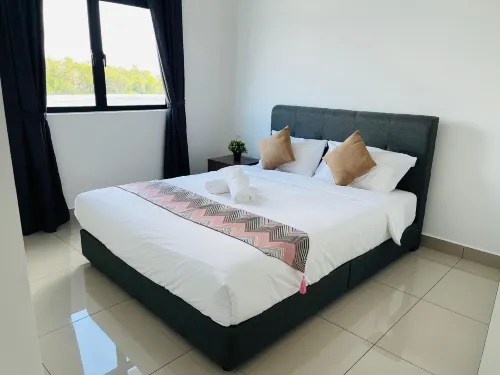 Desaru Johor by Glex